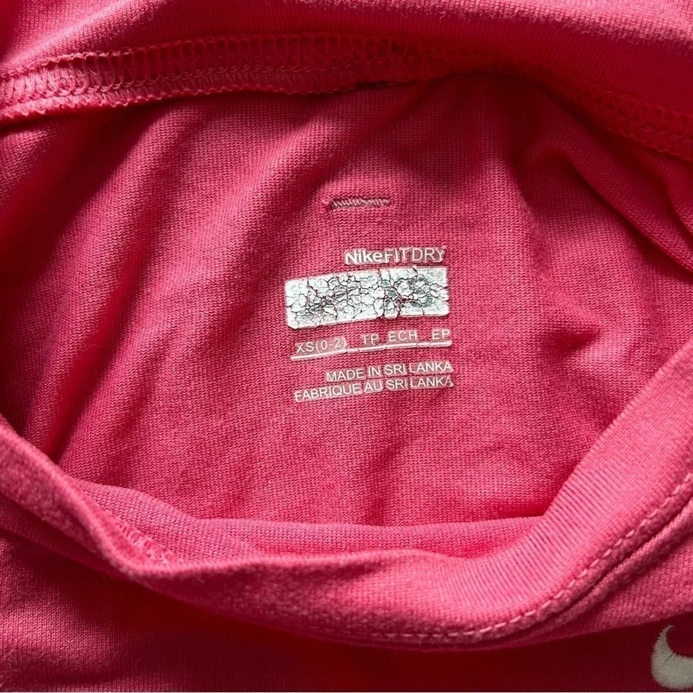 Nike Women Short-Sleeve Top
